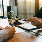 Внесення змін до тендерної документації під час оскарження: позиція АМКУ